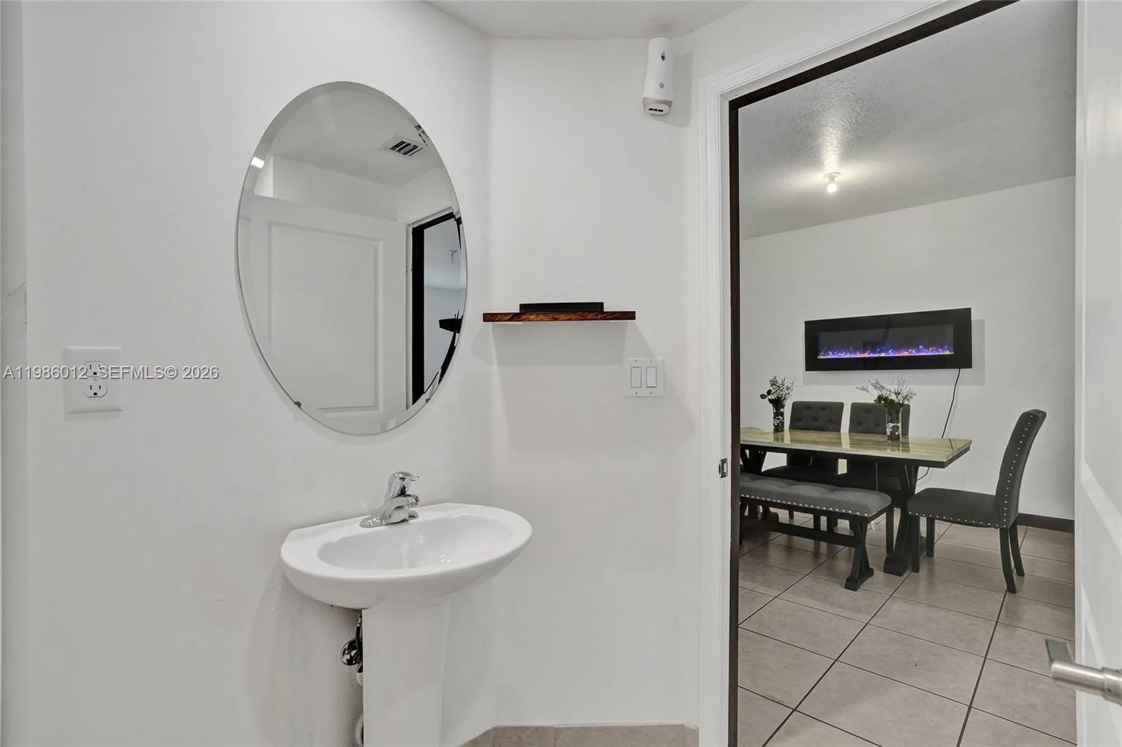 408 NE 212th Ter, Miami, FL 33179 photo 12