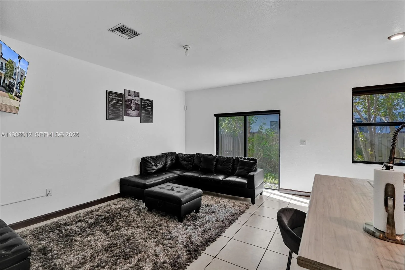 408 NE 212th Ter, Miami, FL 33179 photo 13