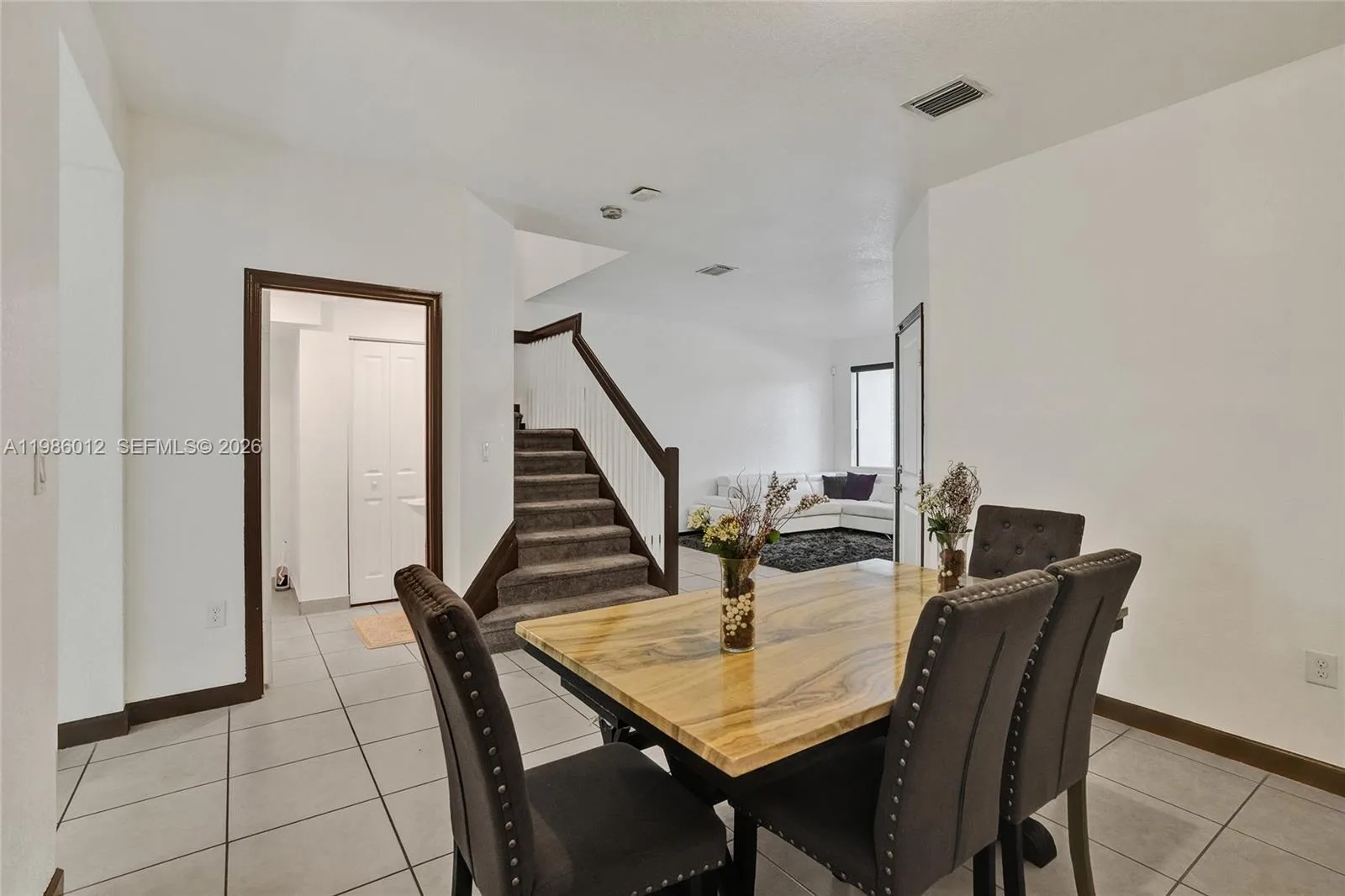 408 NE 212th Ter, Miami, FL 33179 photo 9