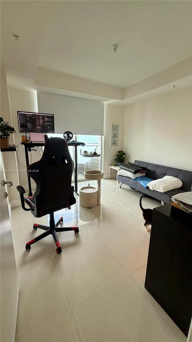 300 S Biscayne Blvd # T-3212, Miami, FL 33131 photo 13