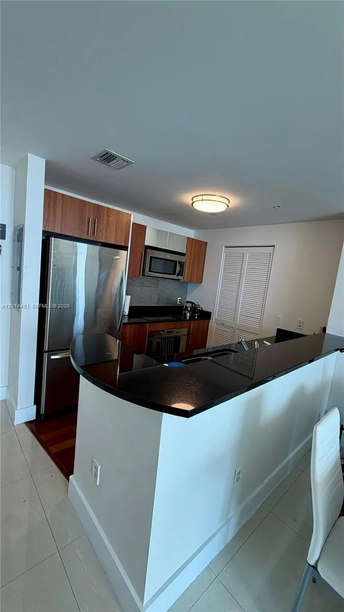 300 S Biscayne Blvd # T-3212, Miami, FL 33131 photo 6