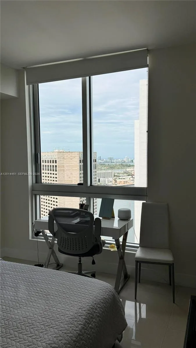 300 S Biscayne Blvd # T-3212, Miami, FL 33131 photo 8