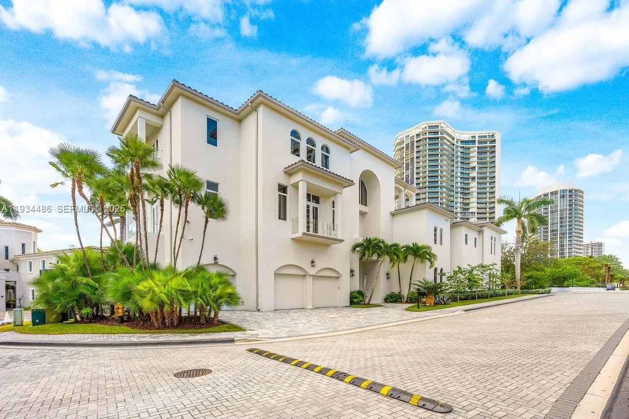 3912 Island Estates Dr # 0, Aventura, FL 33160