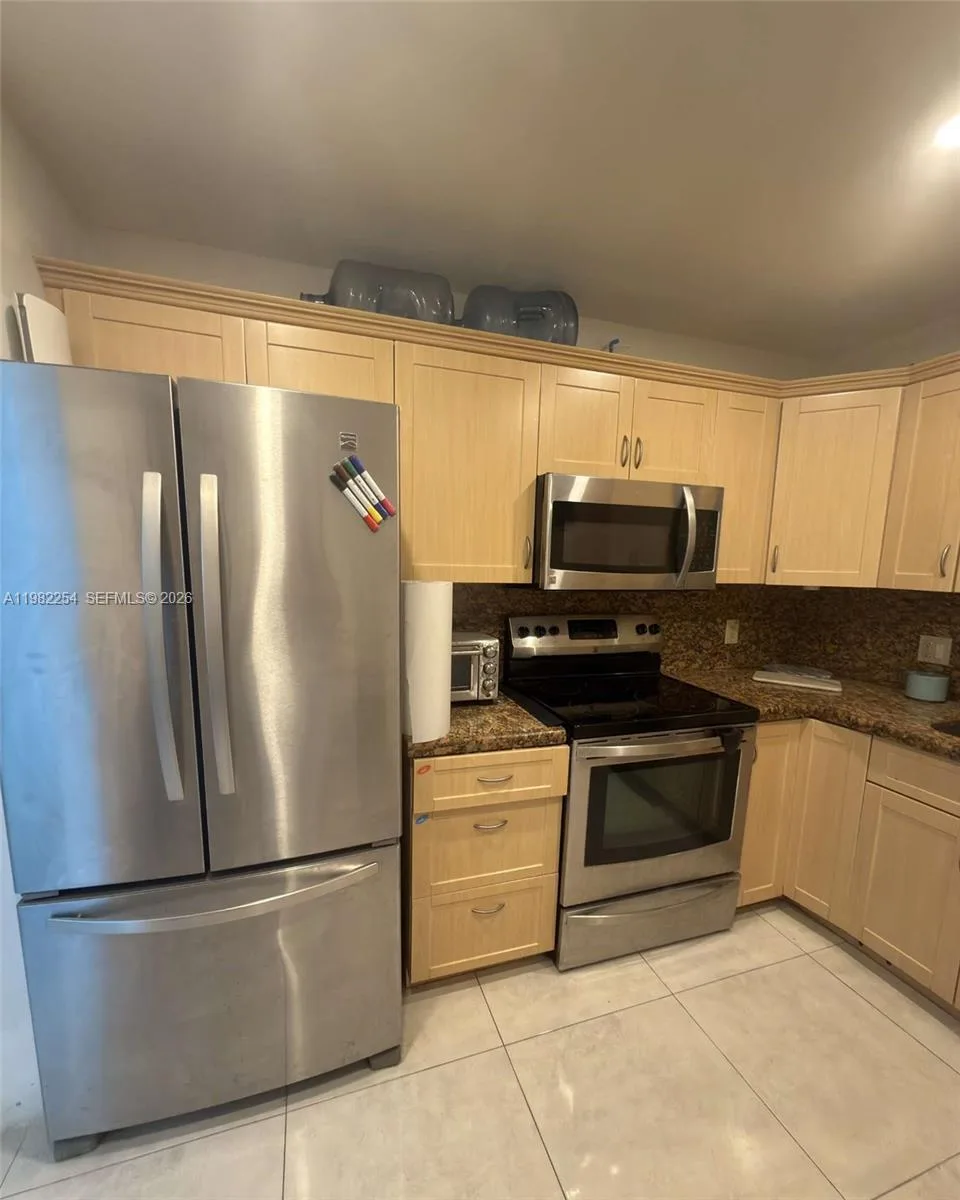 2851 NE 183rd St # 212E, Aventura, FL 33160 photo 10