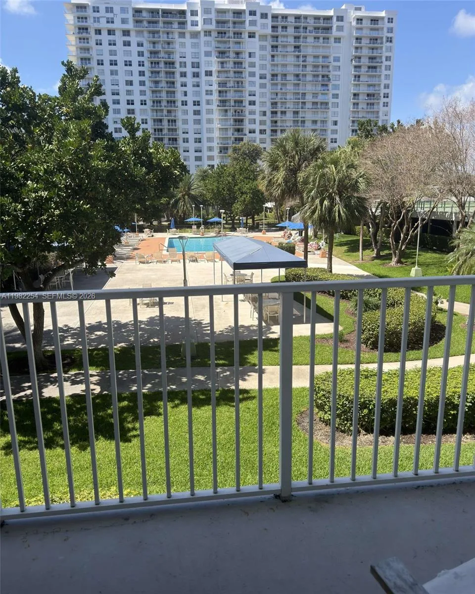 2851 NE 183rd St # 212E, Aventura, FL 33160 photo 7