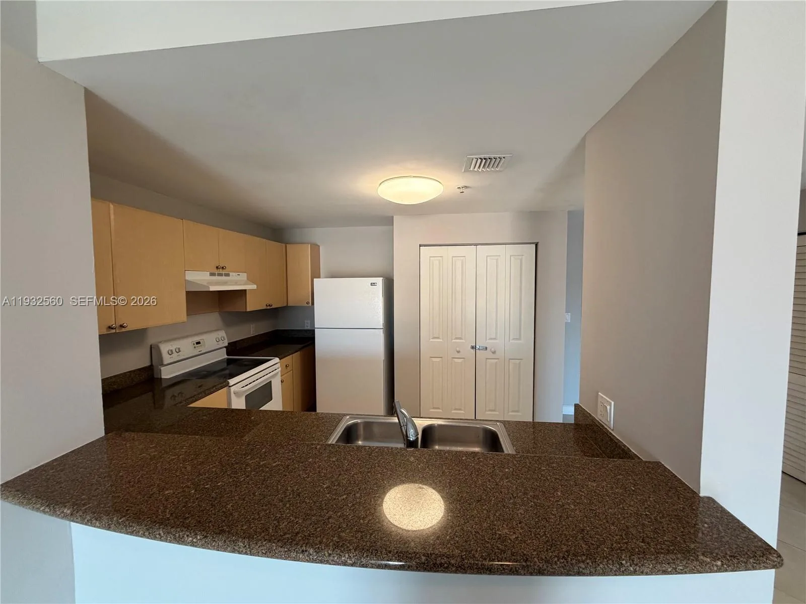 2280 SW 32nd Ave # 216, Miami, FL 33145 photo 12