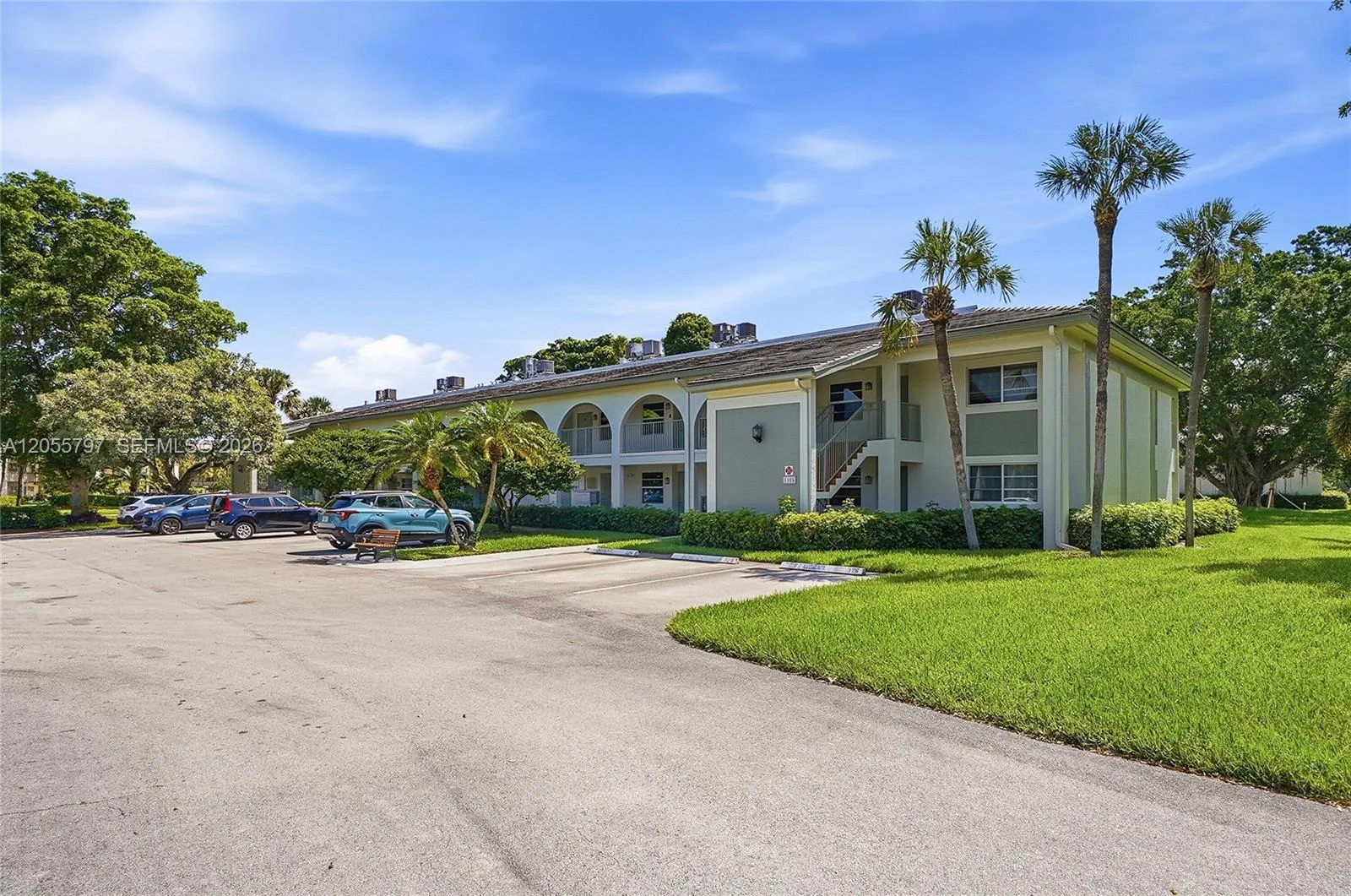1105 Bahama Bnd # F2, Coconut Creek, FL 33066
