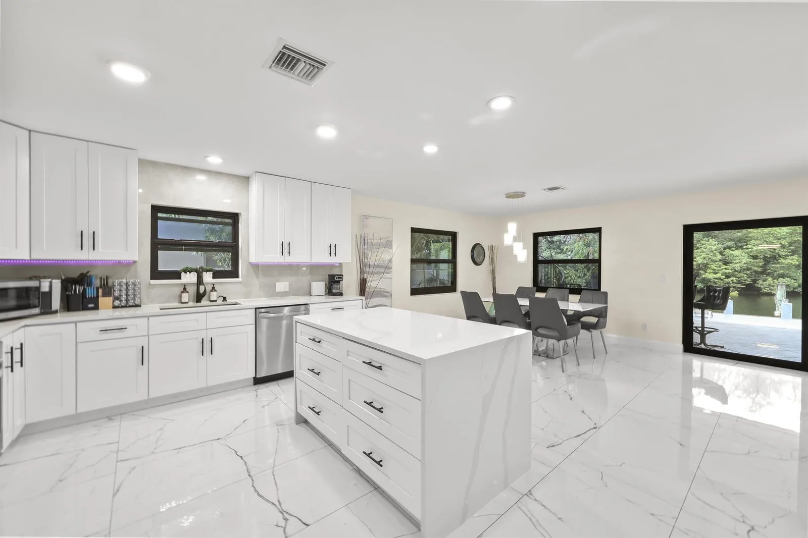 4406 SW 35th Avenue, Fort Lauderdale, FL 33312 photo 10