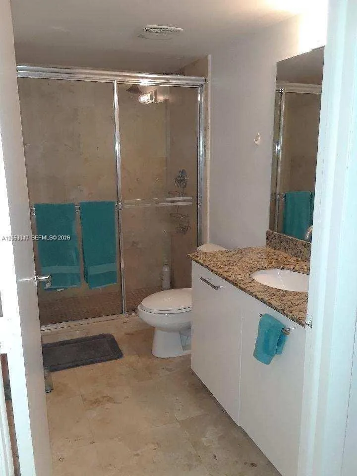 41 SE 5th St # 402, Miami, FL 33131 photo 8