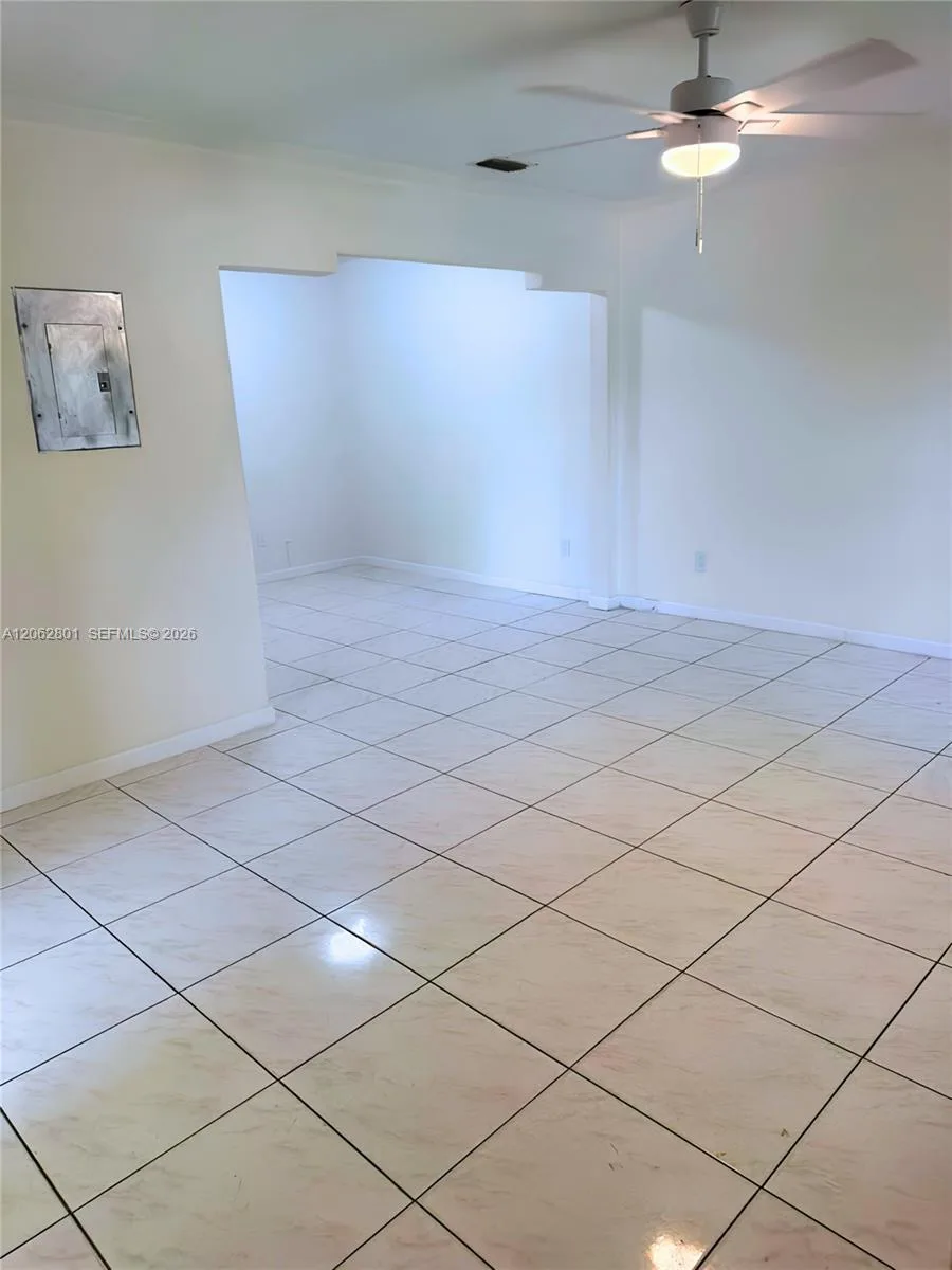672 NE 130th St # 672, North Miami, FL 33161 photo 4