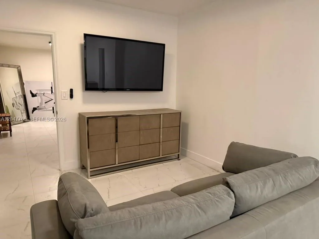 2621 SW 12th Ter # B, Fort Lauderdale, FL 33315 photo 7