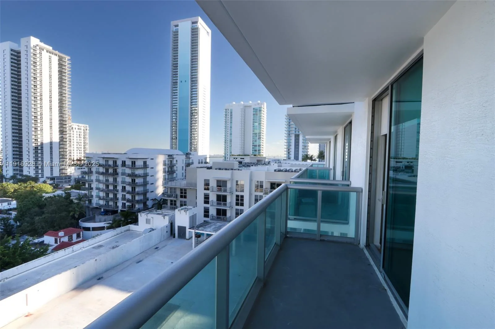 333 NE 24th St # 906, Miami, FL 33137 photo 2