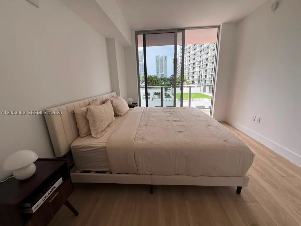 90 NE 32nd St # 811, Miami, FL 33137 photo 11