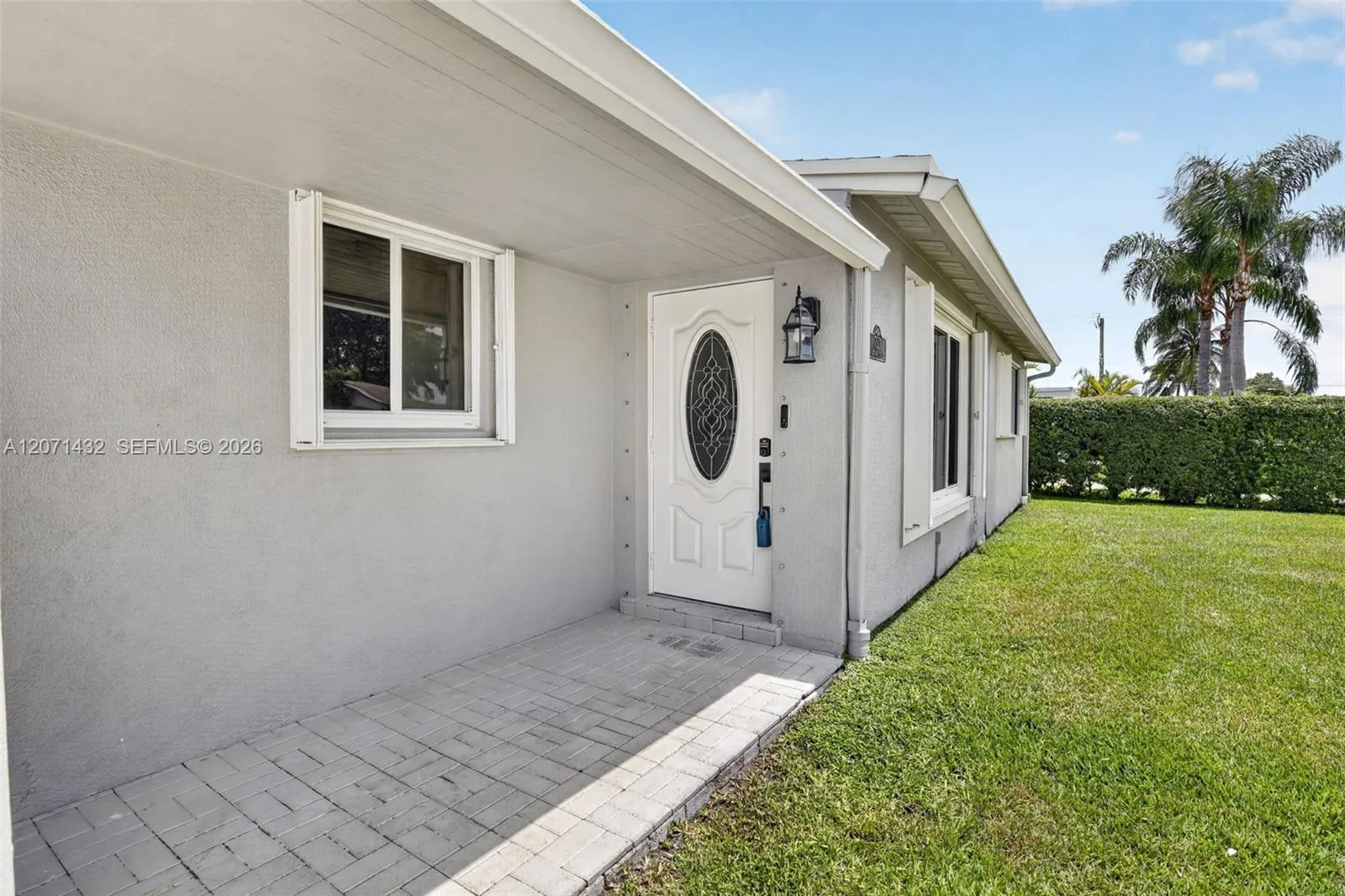 7521 Eaton St, Hollywood, FL 33024 photo 3
