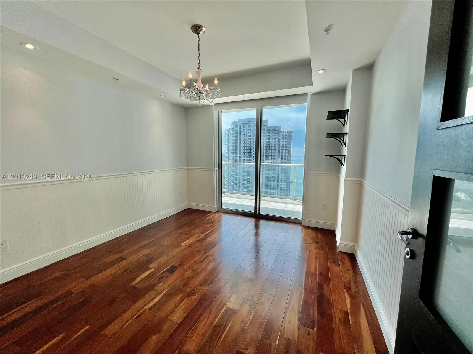 300 S Biscayne Blvd # 2606, Miami, FL 33131 photo 13