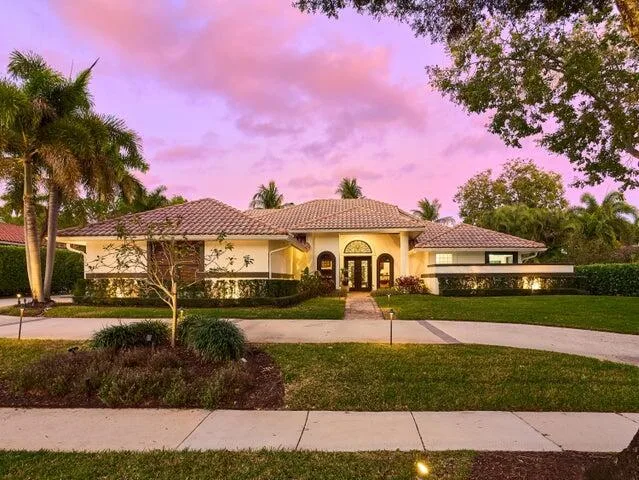 3700 Embassy Drive, West Palm Beach, FL 33401 photo 3