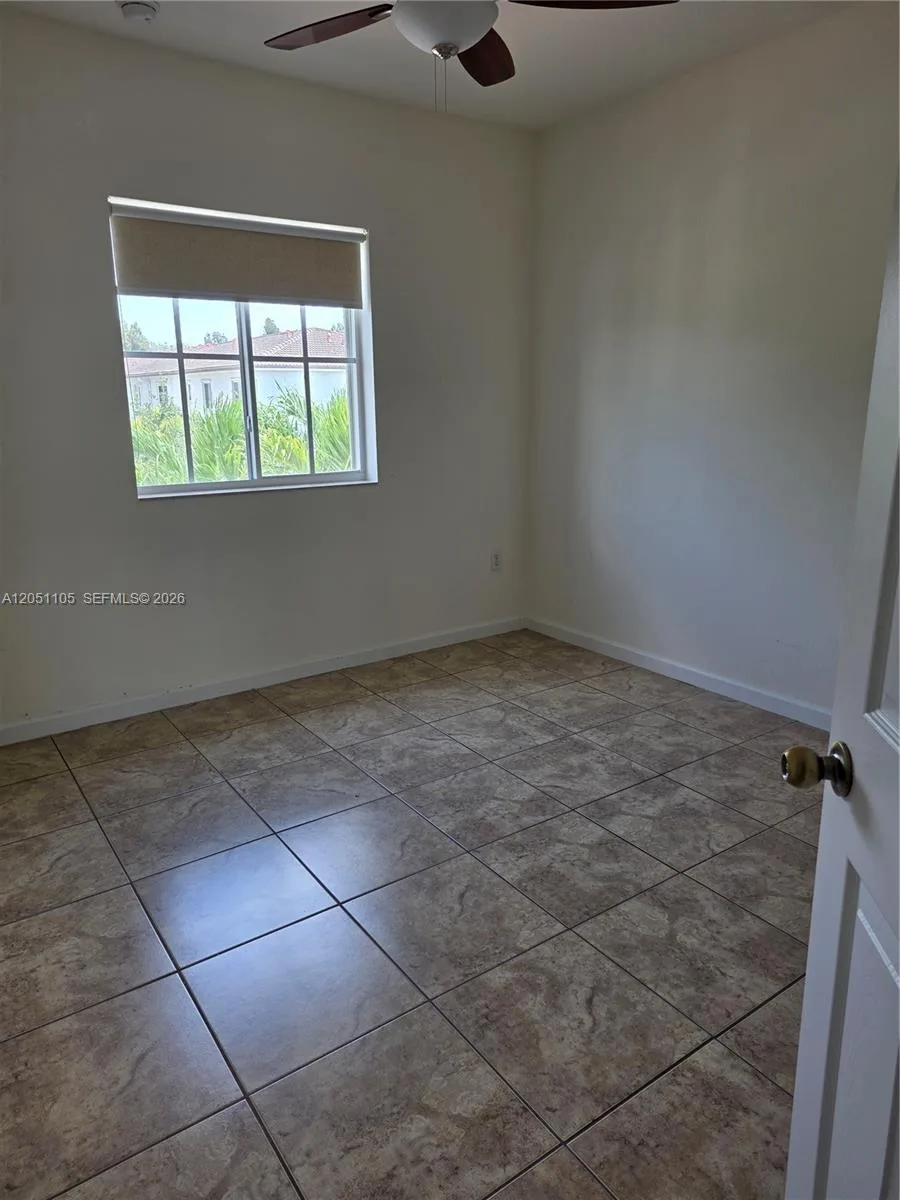 14738 SW 23rd St # 14738, Miami, FL 33185 photo 4