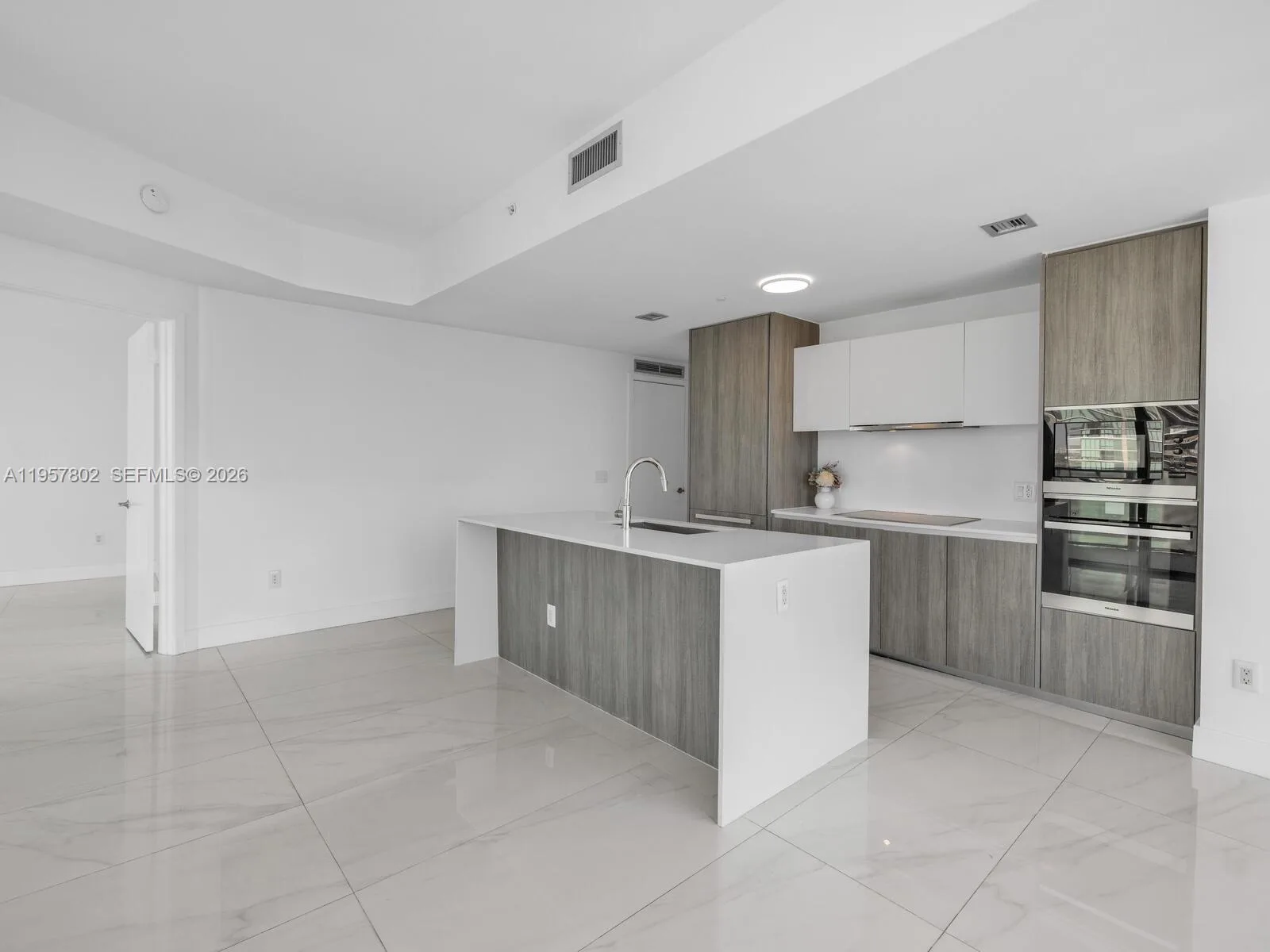 2900 NE 7th Ave # 3301, Miami, FL 33137 photo 8