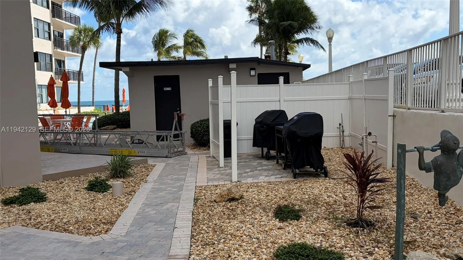 3800 Galt Ocean Dr # 1414, Fort Lauderdale, FL 33308 photo 11