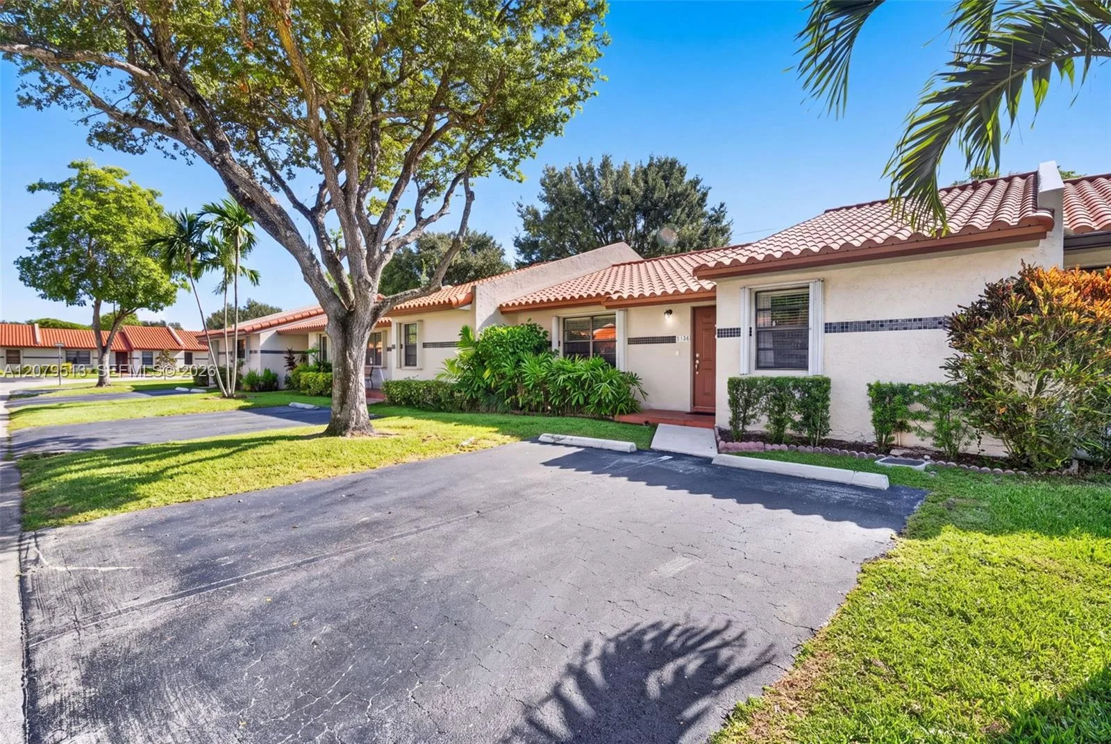 5736 SW 112th Ter, Cooper City, FL 33330 photo 2