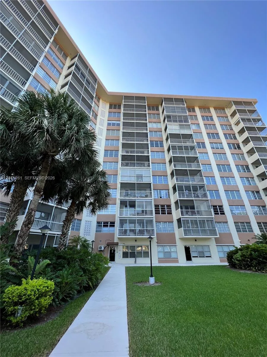 10777 W Sample Rd # 301, Coral Springs, FL 33065