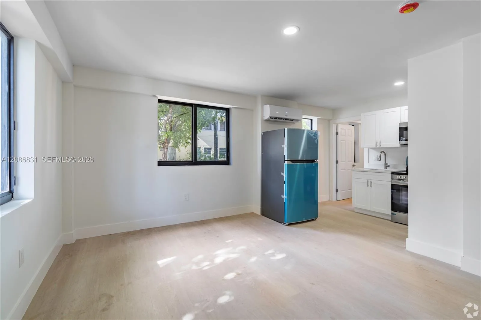 340 SW 5th Ave # 9, Miami, FL 33130