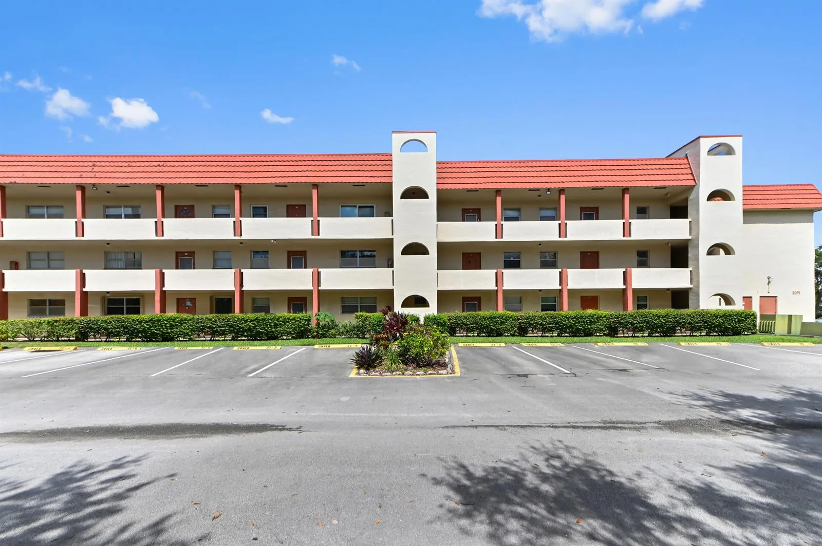 3091 E Sunrise Lakes Drive # 302, Sunrise, FL 33322