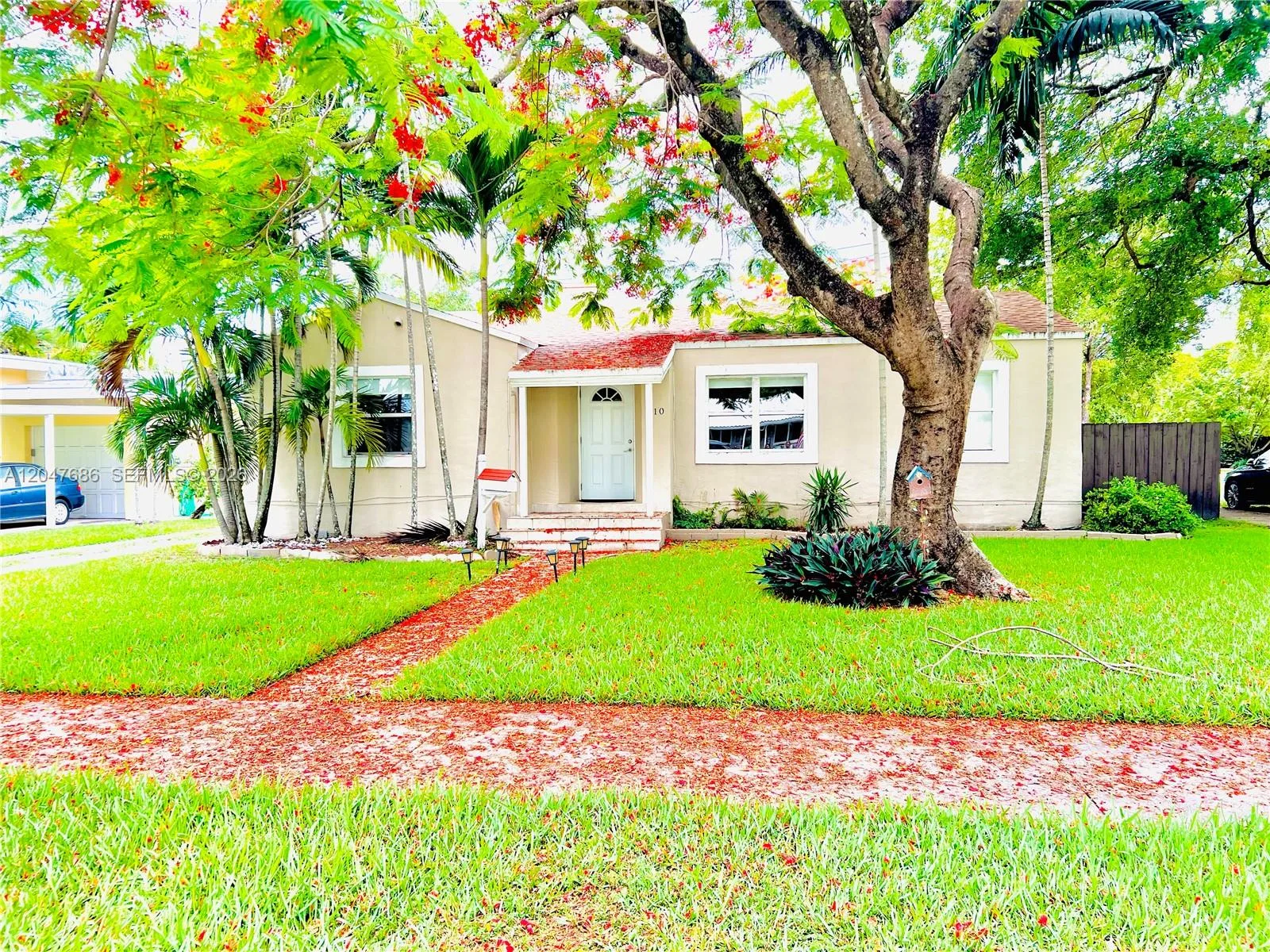 410 Pinecrest Dr # 1, Miami Springs, FL 33166 photo 3