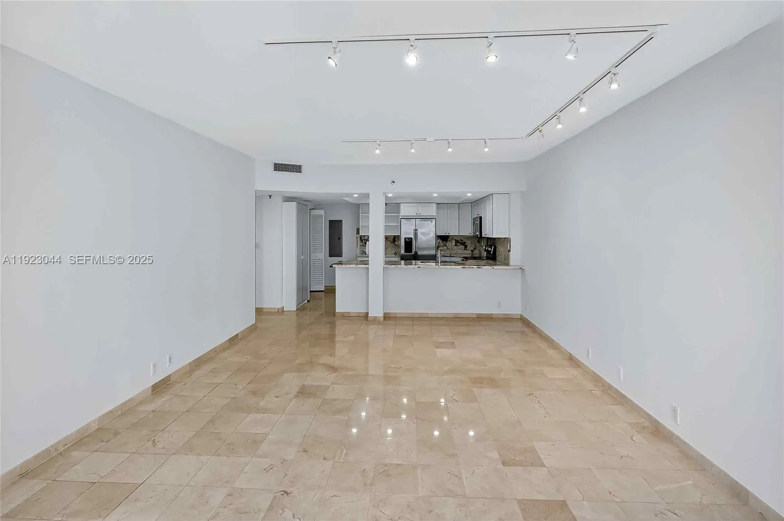 520 Brickell Key Dr # A604, Miami, FL 33131 photo 9