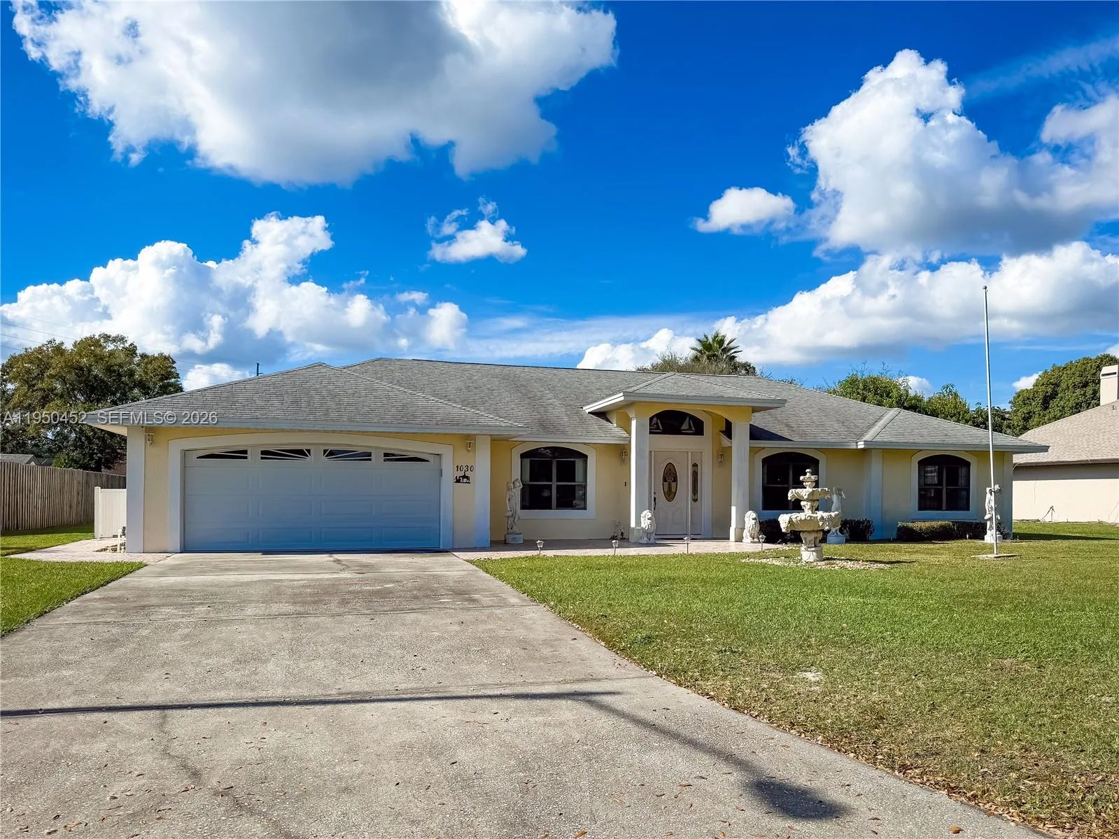 1030 BRIGHTON PLACE BLVD, Kissimmee, FL 34744 photo 2