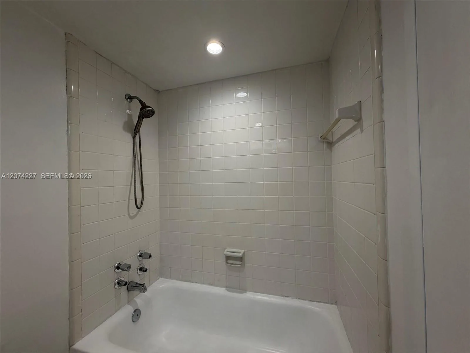 900 Bay Dr # 413, Miami Beach, FL 33141 photo 7