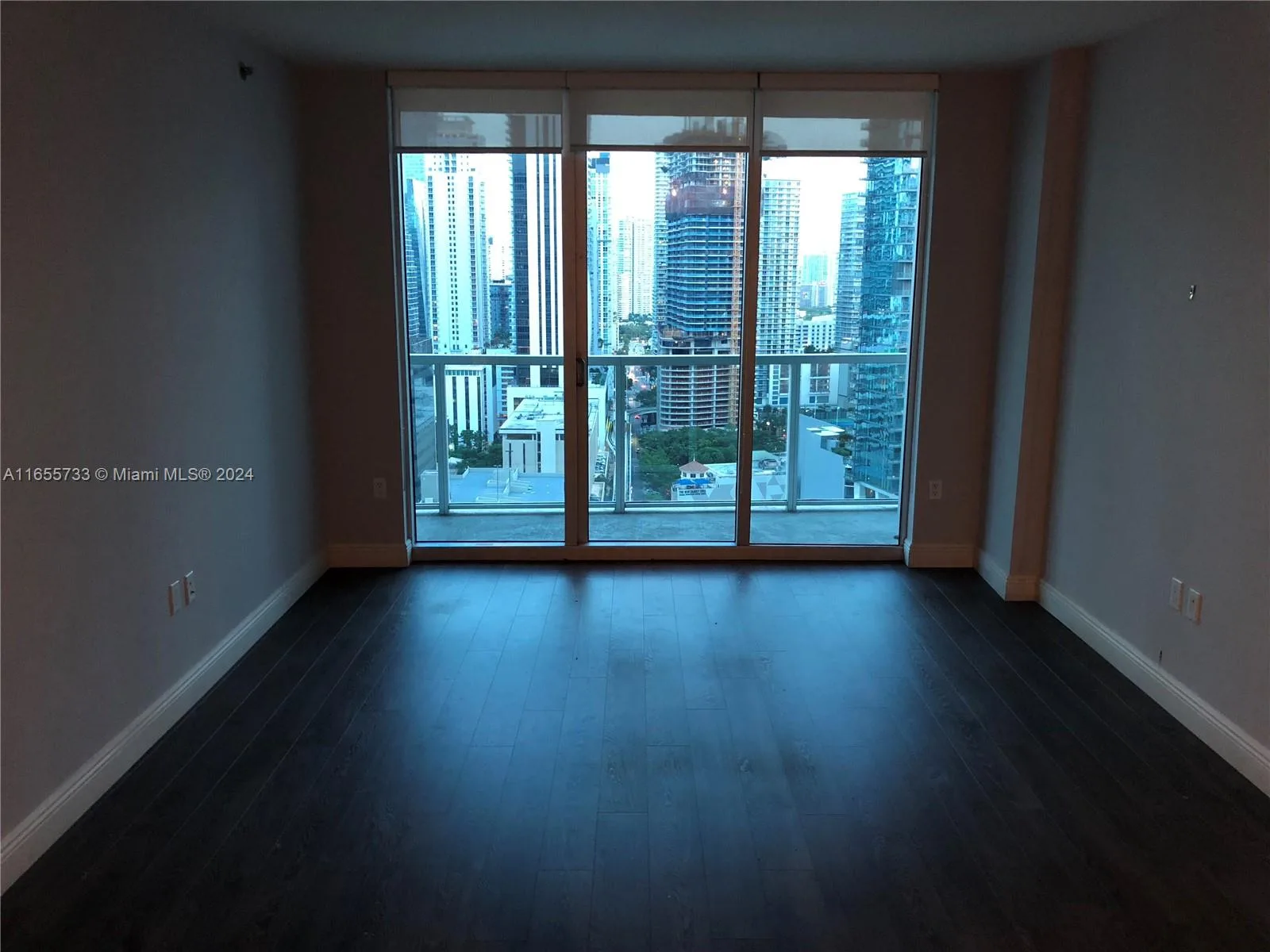 55 SE 6th St # 2904, Miami, FL 33131 photo 2