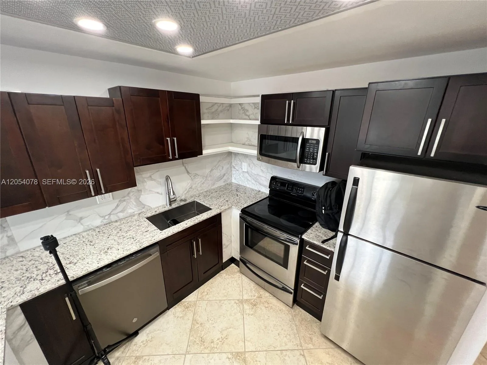 2741 Taft St # 401, Hollywood, FL 33020 photo 6