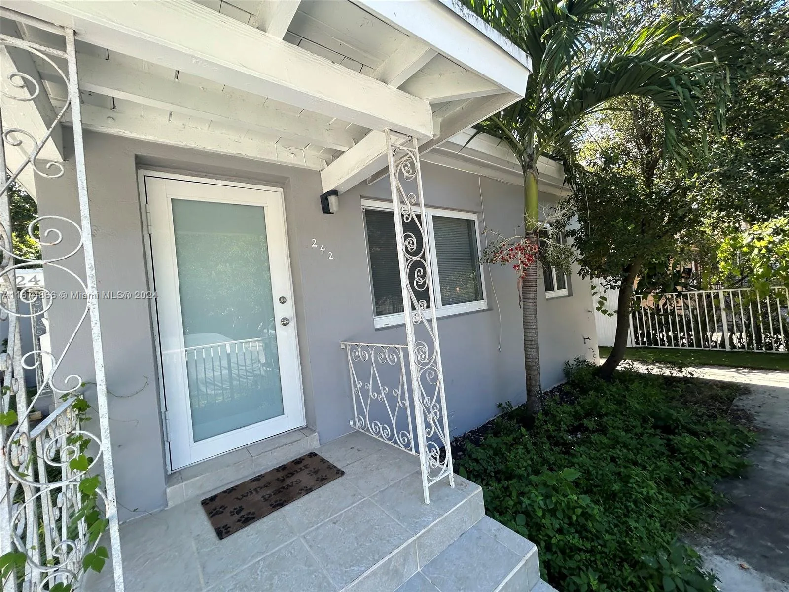 242 NE 55th Ter, Miami, FL 33137 photo 3