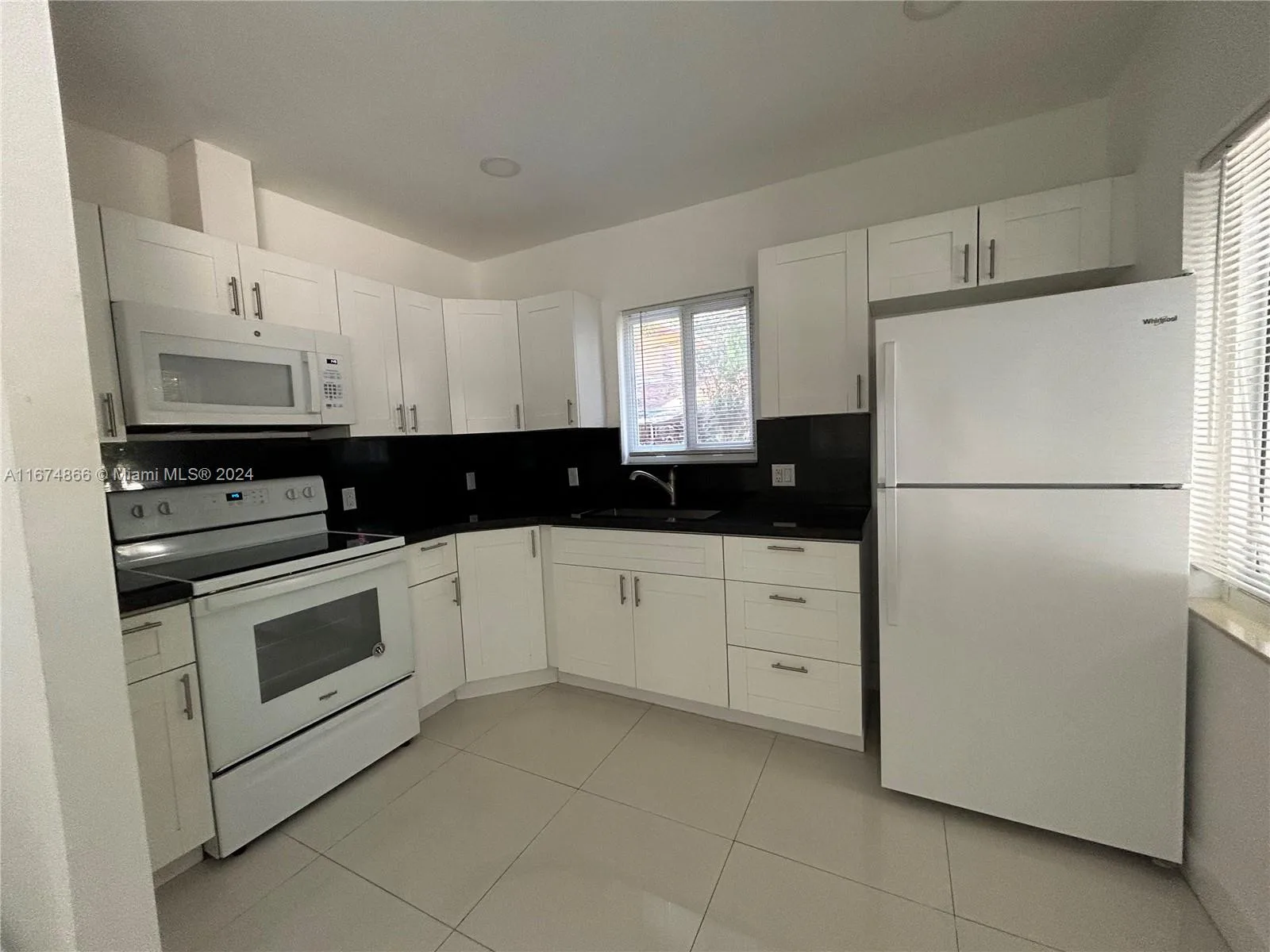242 NE 55th Ter, Miami, FL 33137 photo 5