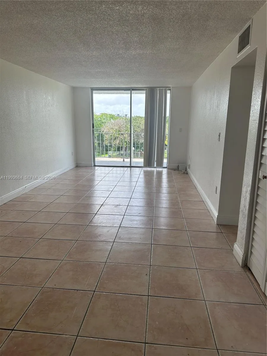 1805 Sans Souci Blvd # 404, North Miami, FL 33181