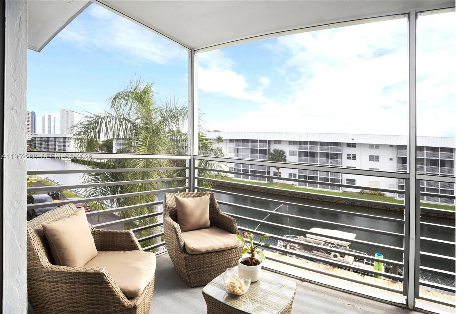 3600 NE 170th St # 312, North Miami Beach, FL 33160 photo 4