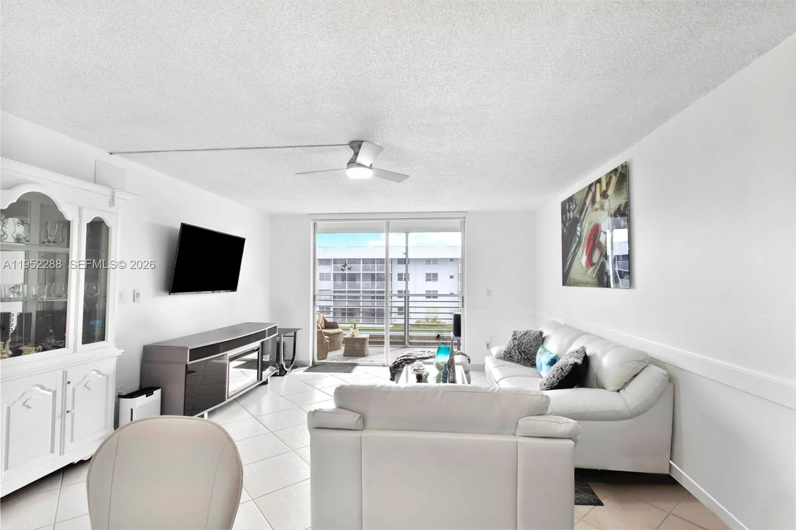3600 NE 170th St # 312, North Miami Beach, FL 33160 photo 5