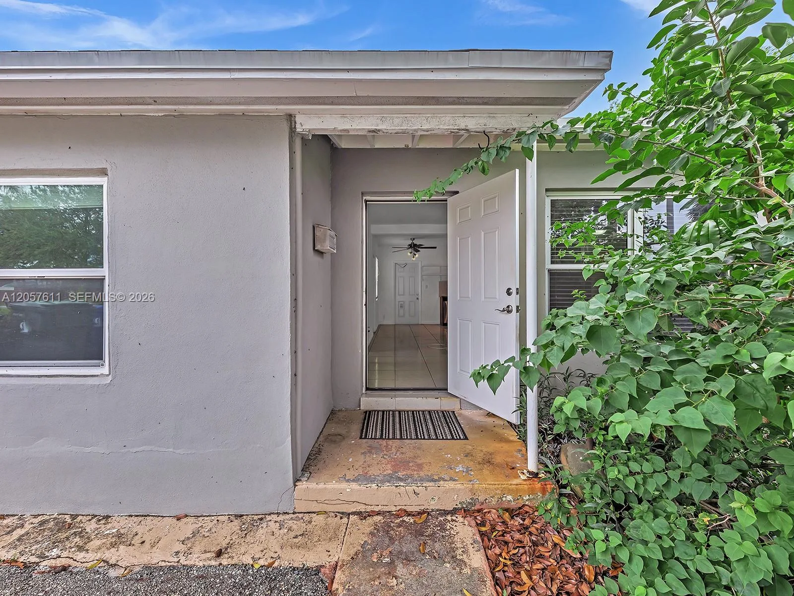 1636 NE 15th Ave, Fort Lauderdale, FL 33305 photo 2