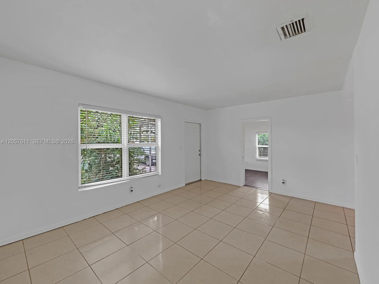 1636 NE 15th Ave, Fort Lauderdale, FL 33305 photo 8