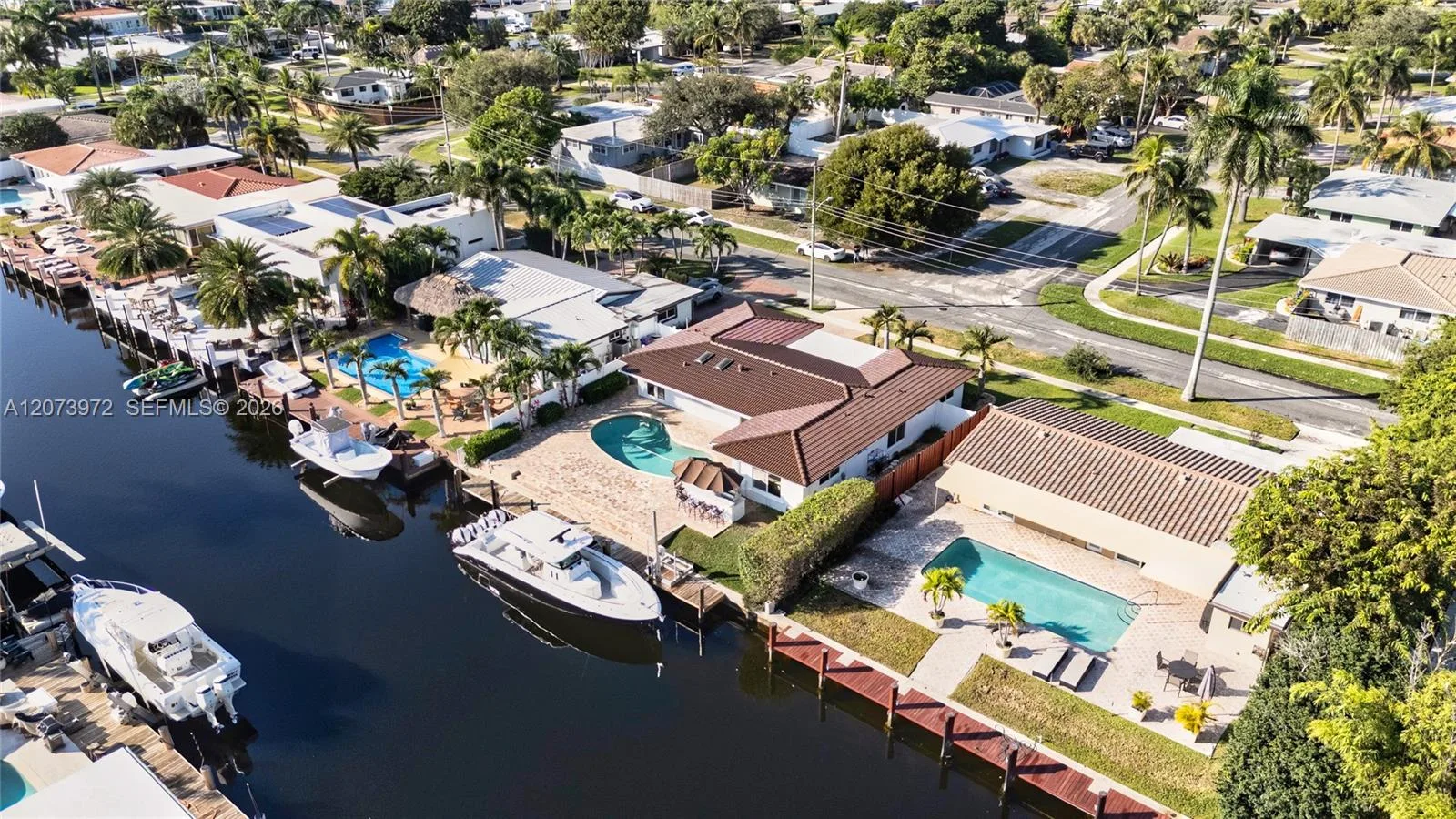 800 SE 3rd Ter, Pompano Beach, FL 33060