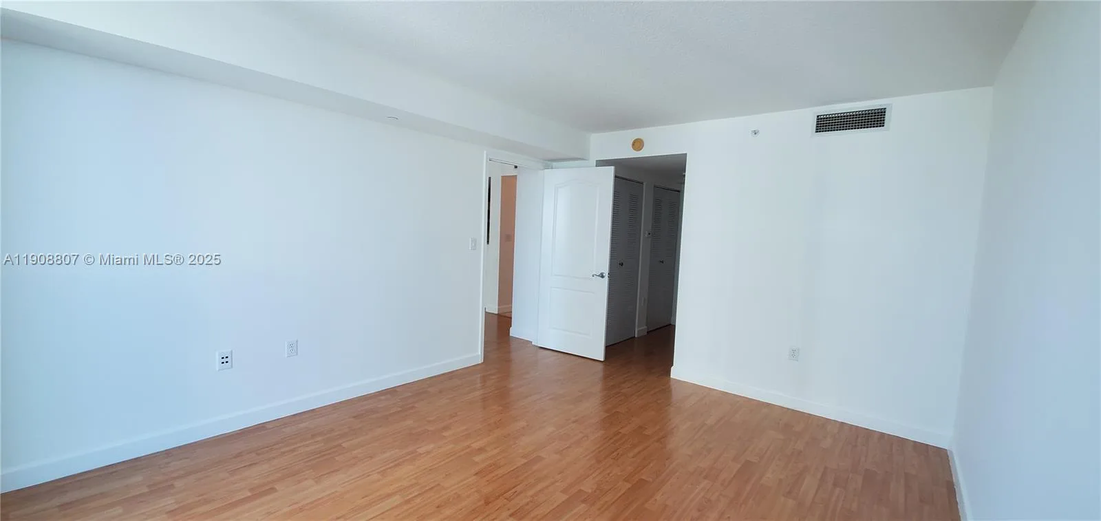 2101 Brickell Ave # 1808, Miami, FL 33129 photo 7