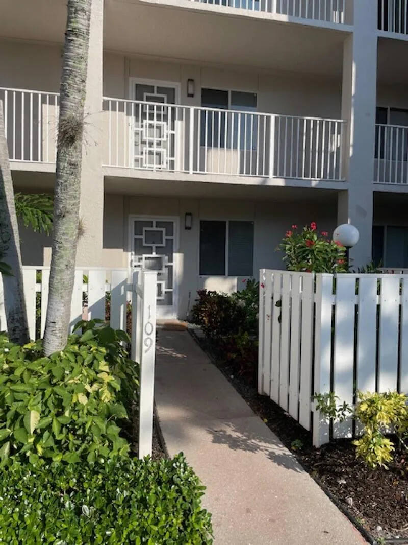 14111 Royal Vista Drive # 109, Delray Beach, FL 33484