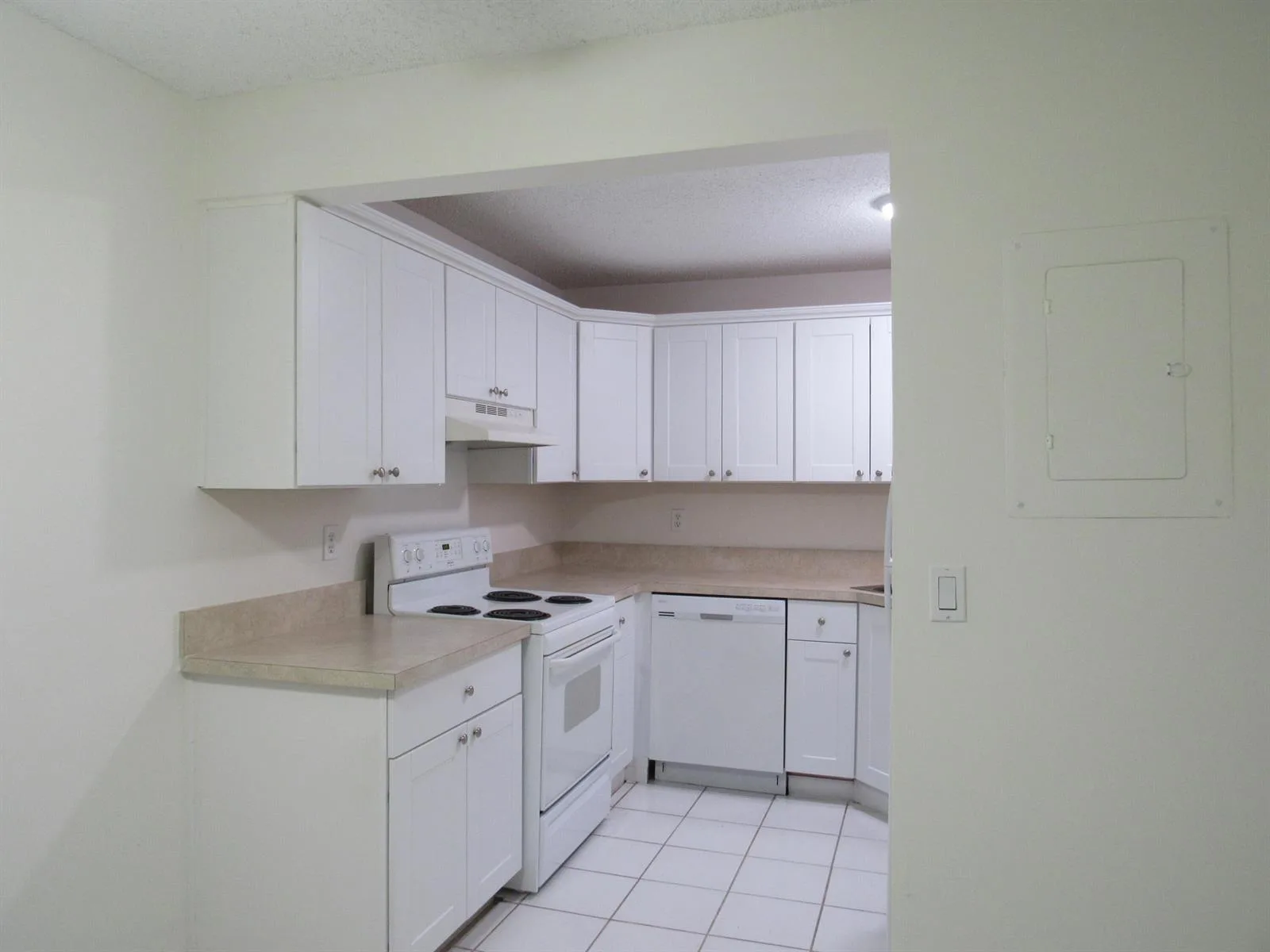 2110 SE Edler Drive, Stuart, FL 34994 photo 5