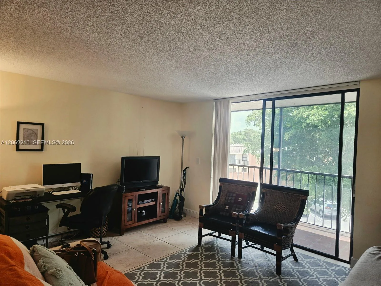 8065 SW 107th Ave # 301, Miami, FL 33173 photo 4