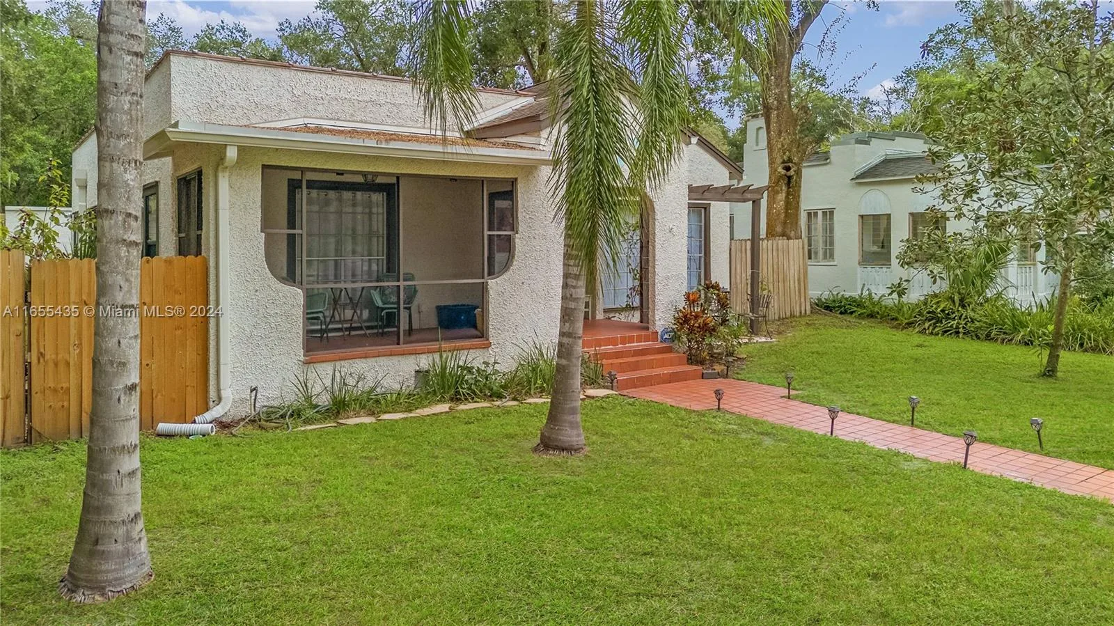 2109 Magnolia, Sanford, FL 32771 photo 2