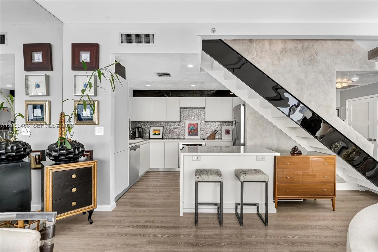 1000 Venetian Way # 810, Miami Beach, FL 33139 photo 13
