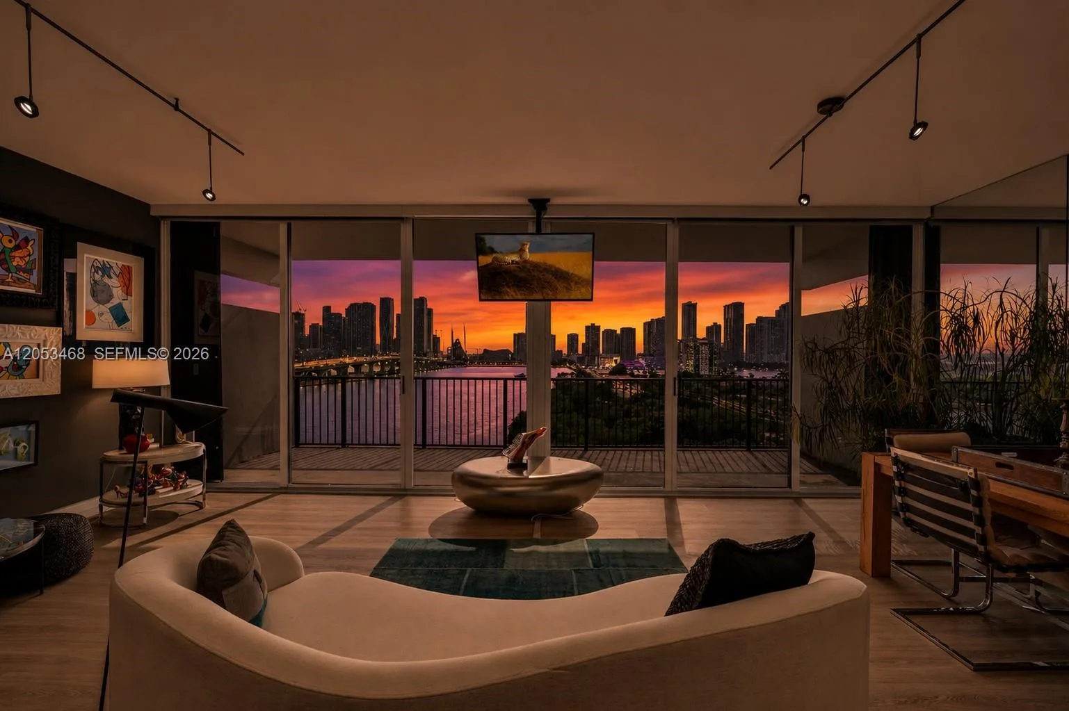 1000 Venetian Way # 810, Miami Beach, FL 33139 photo 5