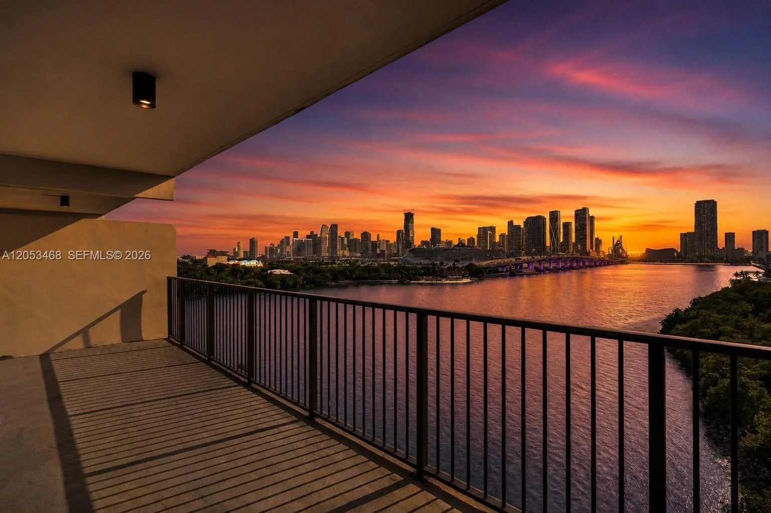 1000 Venetian Way # 810, Miami Beach, FL 33139 photo 6