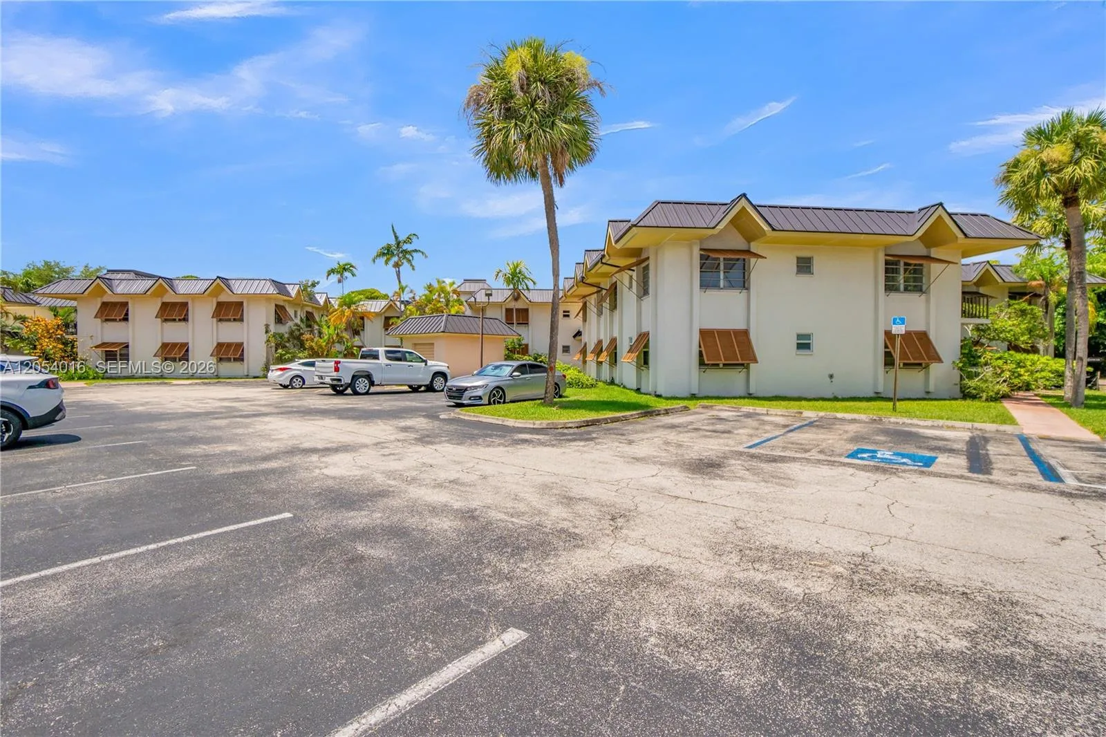 9354 SW 77th Ave # I1, Miami, FL 33156 photo 3